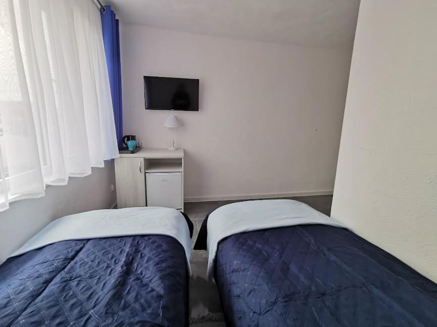 Pokoje Dwuosobowe Hotel Rowy  Buitenkant foto